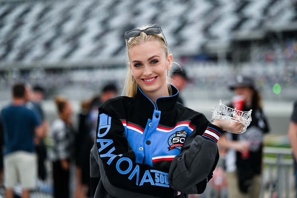 2 Lt Marsh (Miss America) at Daytona 500