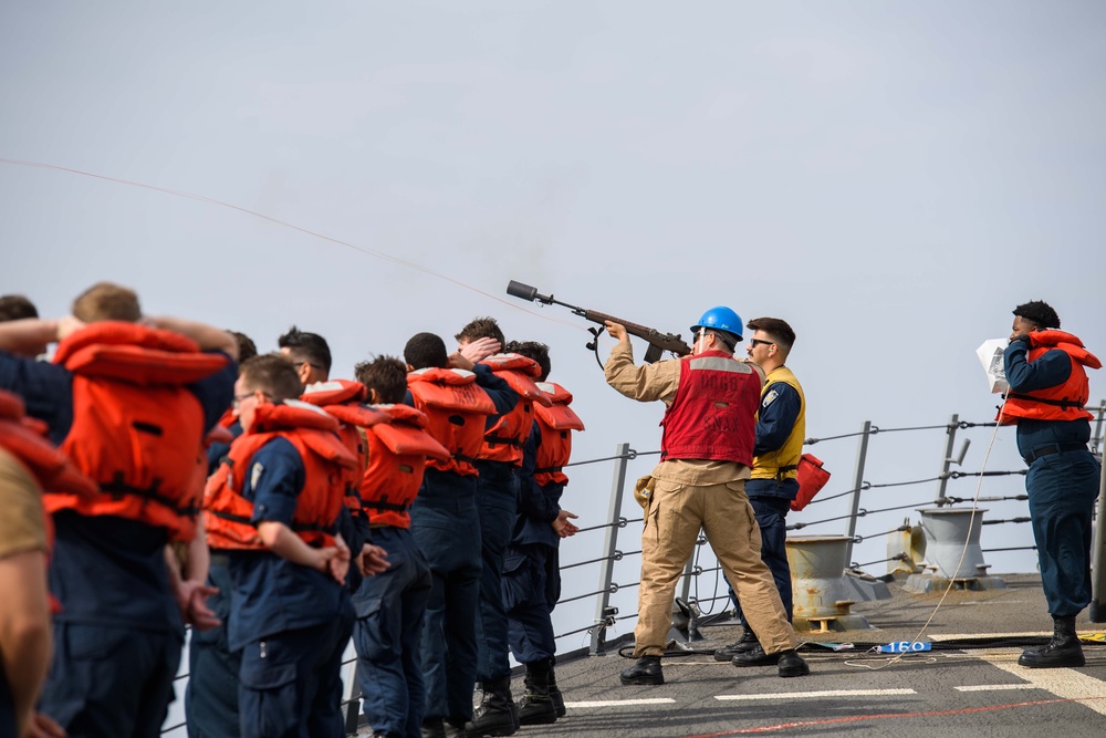 USS Mason Conducts Replenishment-At-Sea with USNS Supply in the Red Sea