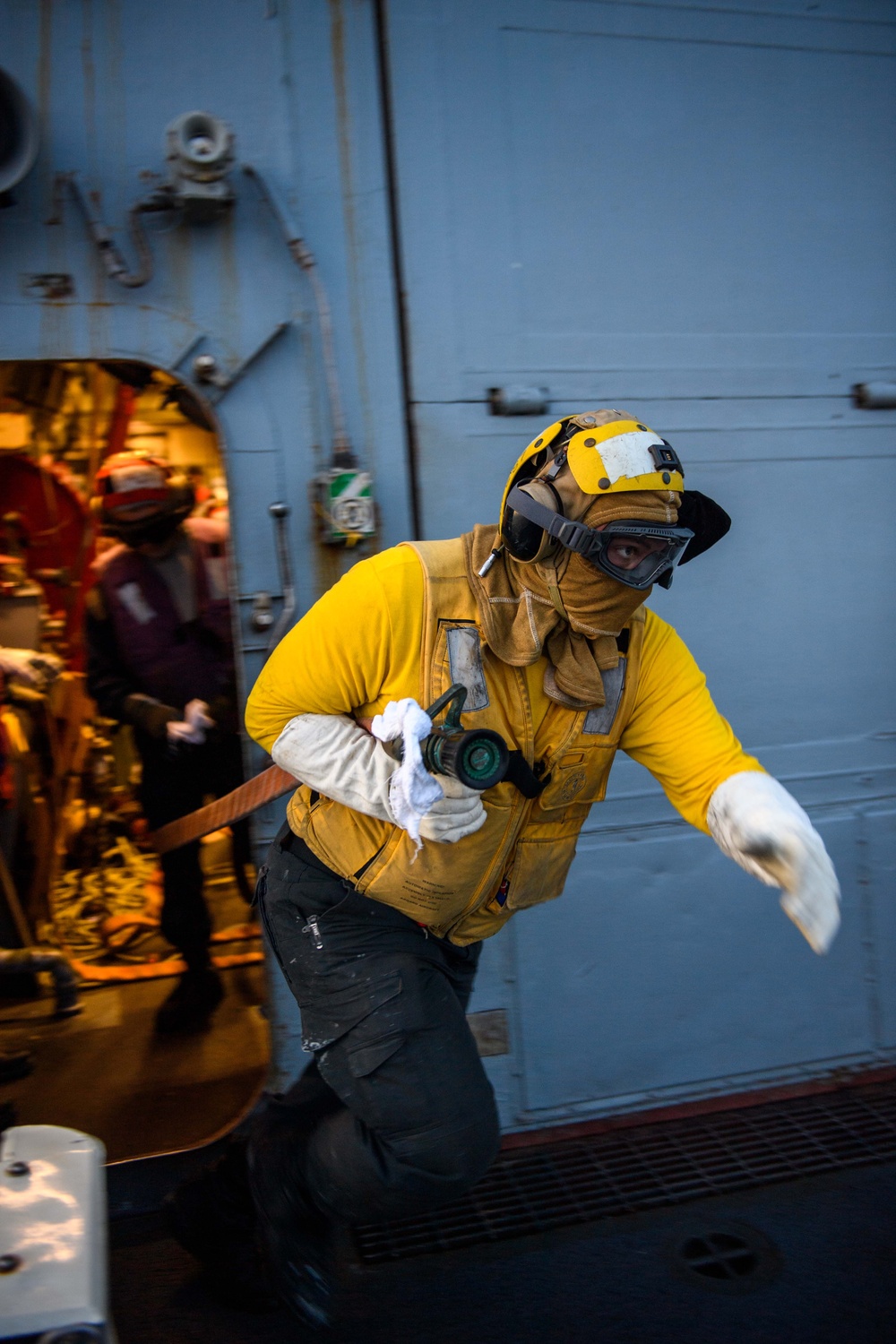 USS Mason Conducts Flight Deck Firefighting Drills in the Red Sea