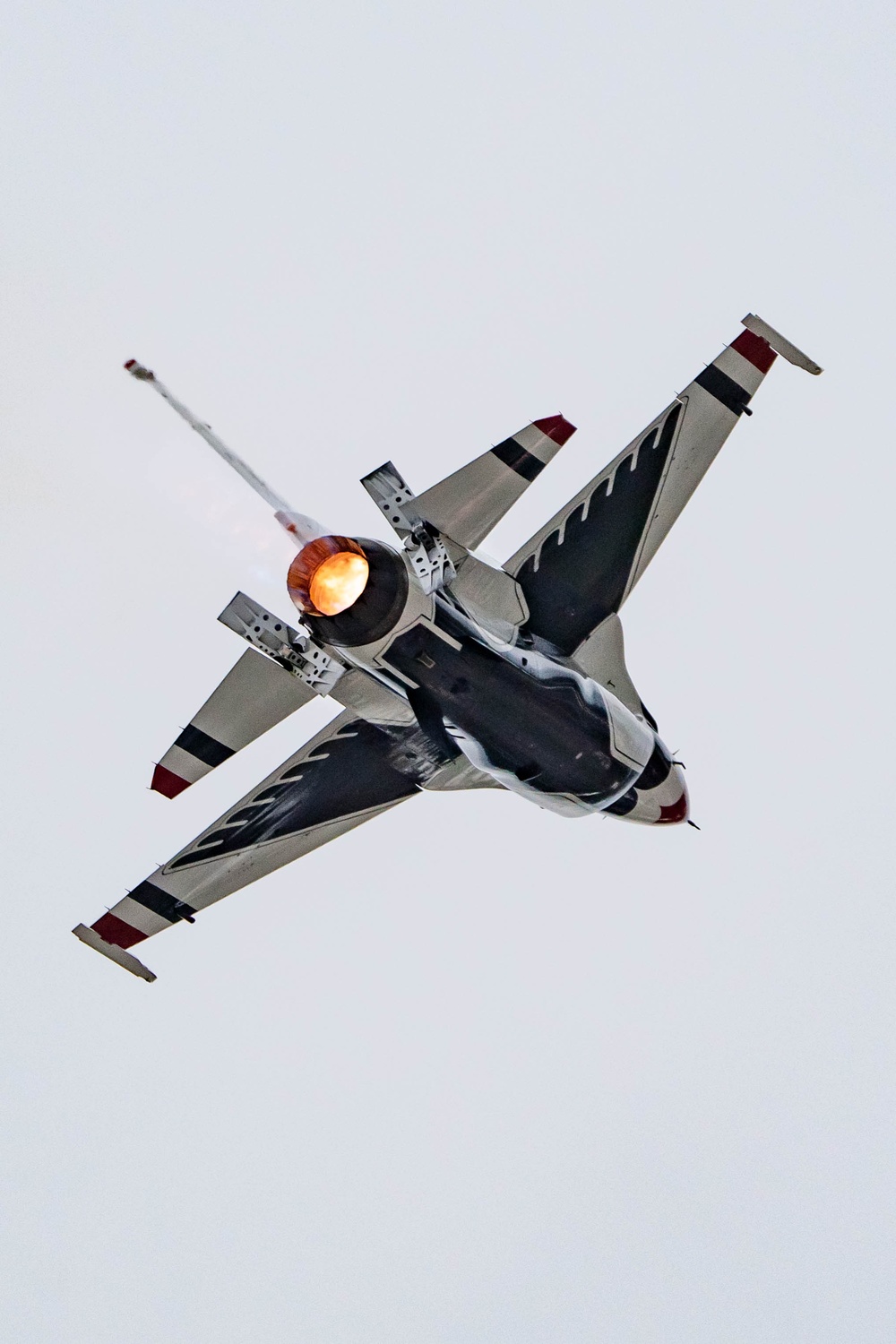 Thunderbirds practice for Daytona 500