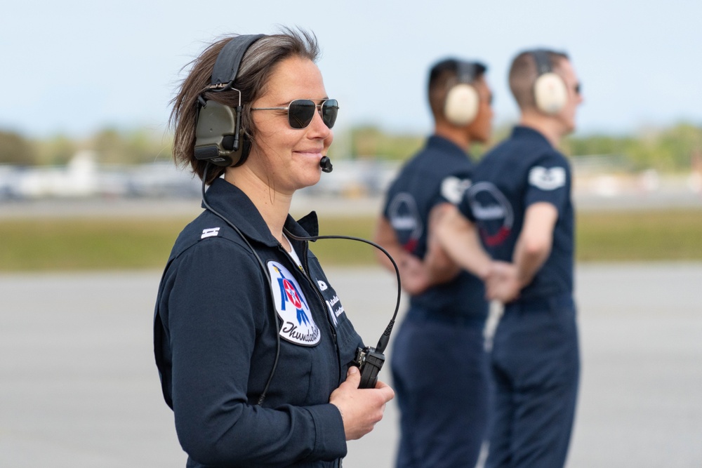 Thunderbirds practice for Daytona 500