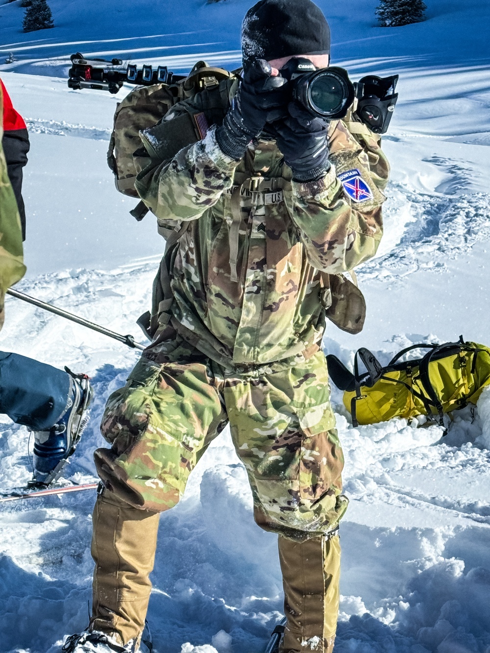 10th Mountain Division Soldiers Strengthen Avalanche Skills with Rigorous Training in Colorado’s Chalk Creek