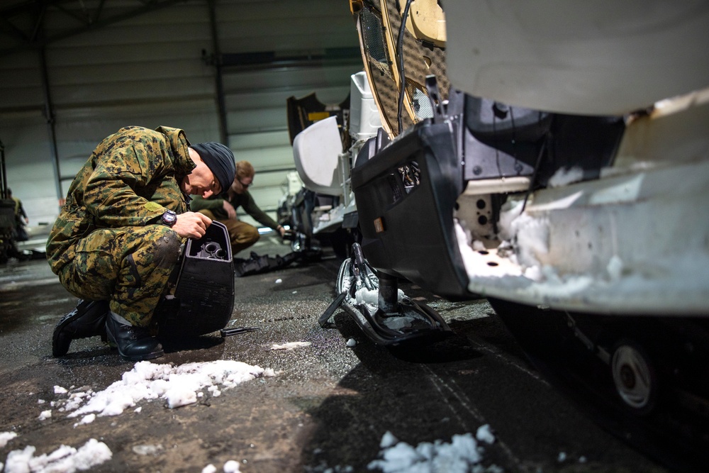 U.S. Marines with II MEF conduct snowmobile training