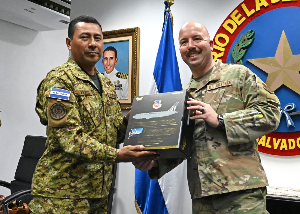 Key NH National Guard and Salvadoran military leaders meet during State Partnership Program exchange