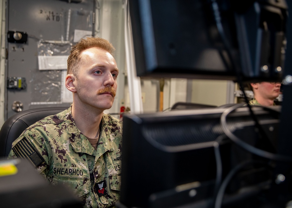 Dvids - Images - Naval Intelligence Professionals [image 4 Of 7]