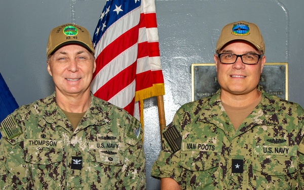 Deputy Commander Submarine Force Atlantic Visits USS Frank Cable