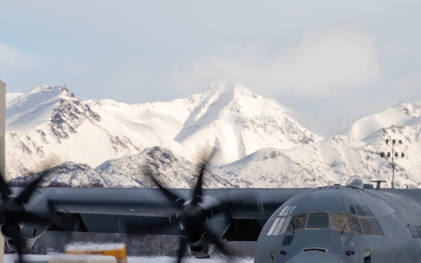 Yokota Airmen take on the tundra during JPMRC 24-02