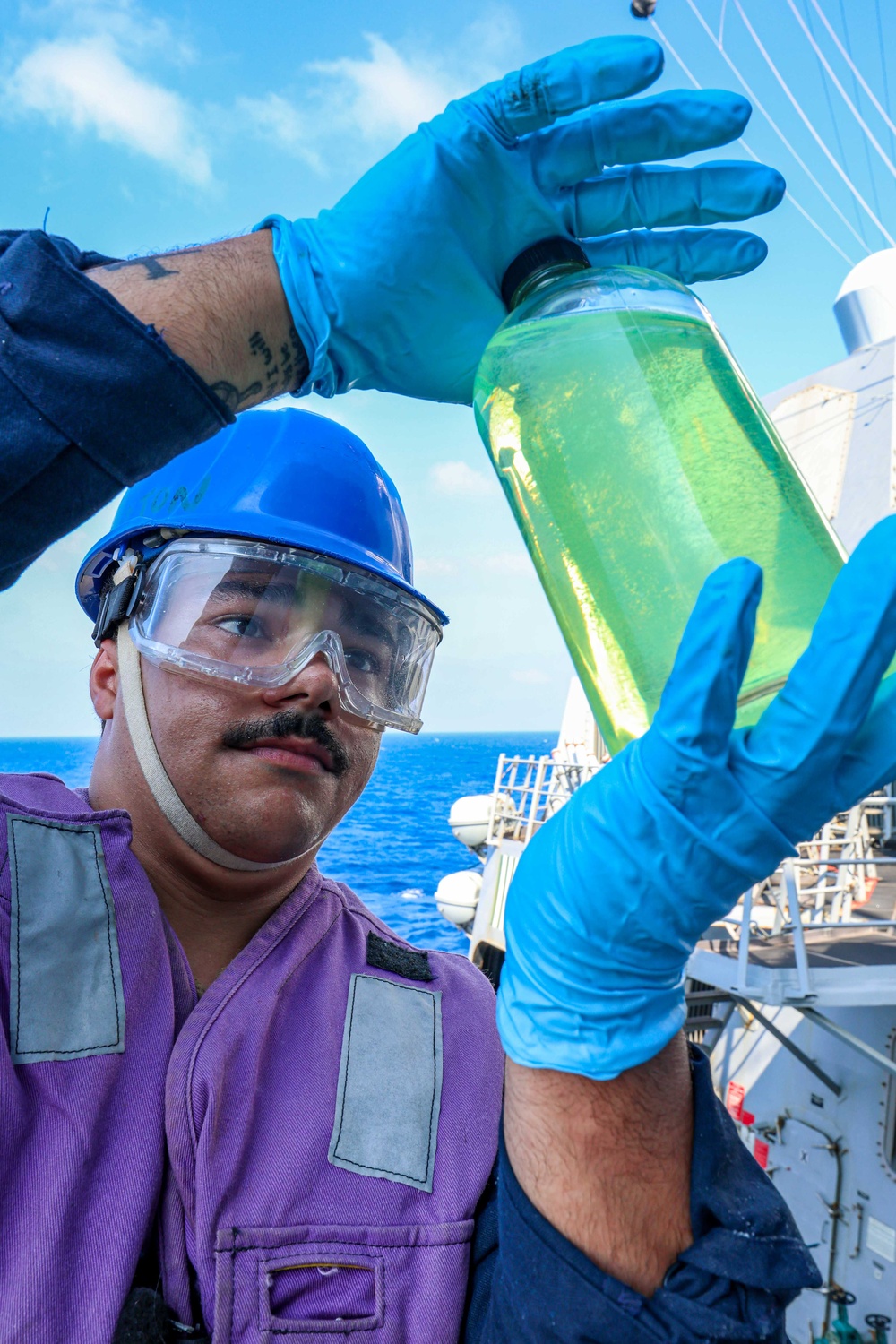 USS John Finn Conducts Replenishment-at-sea