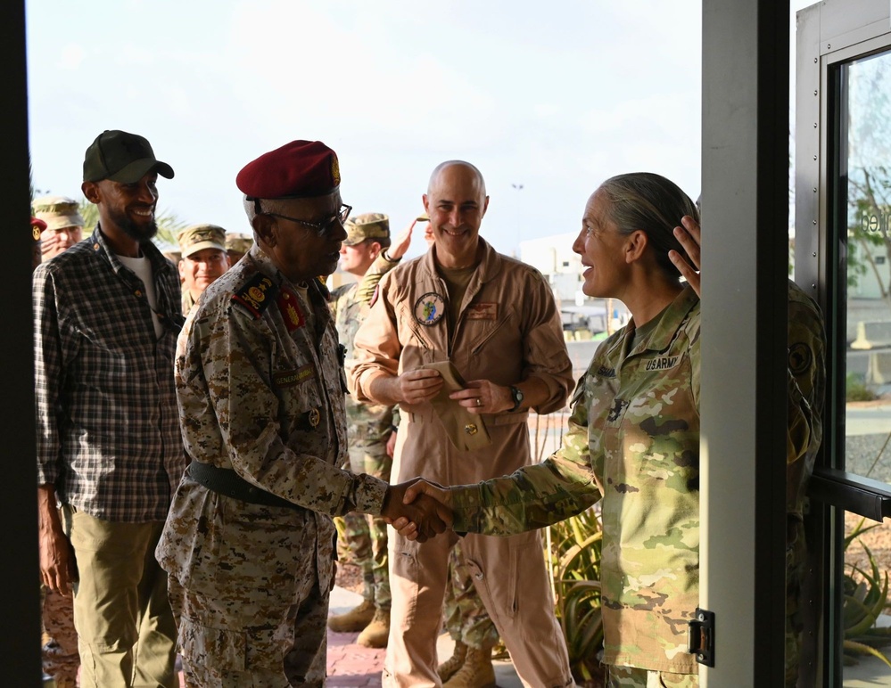Gen. Ibrahim Visits CJTF - HOA Leadership Team