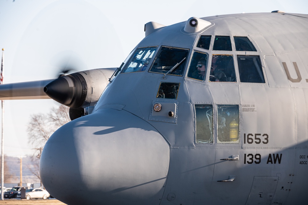 Missouri Airmen execute 41-hour sortie