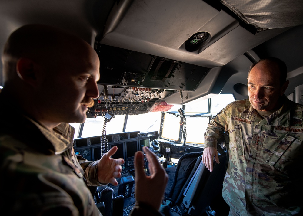 Lt. Gen. Kevin Kennedy visits 43rd IS, Cannon Air Force Base