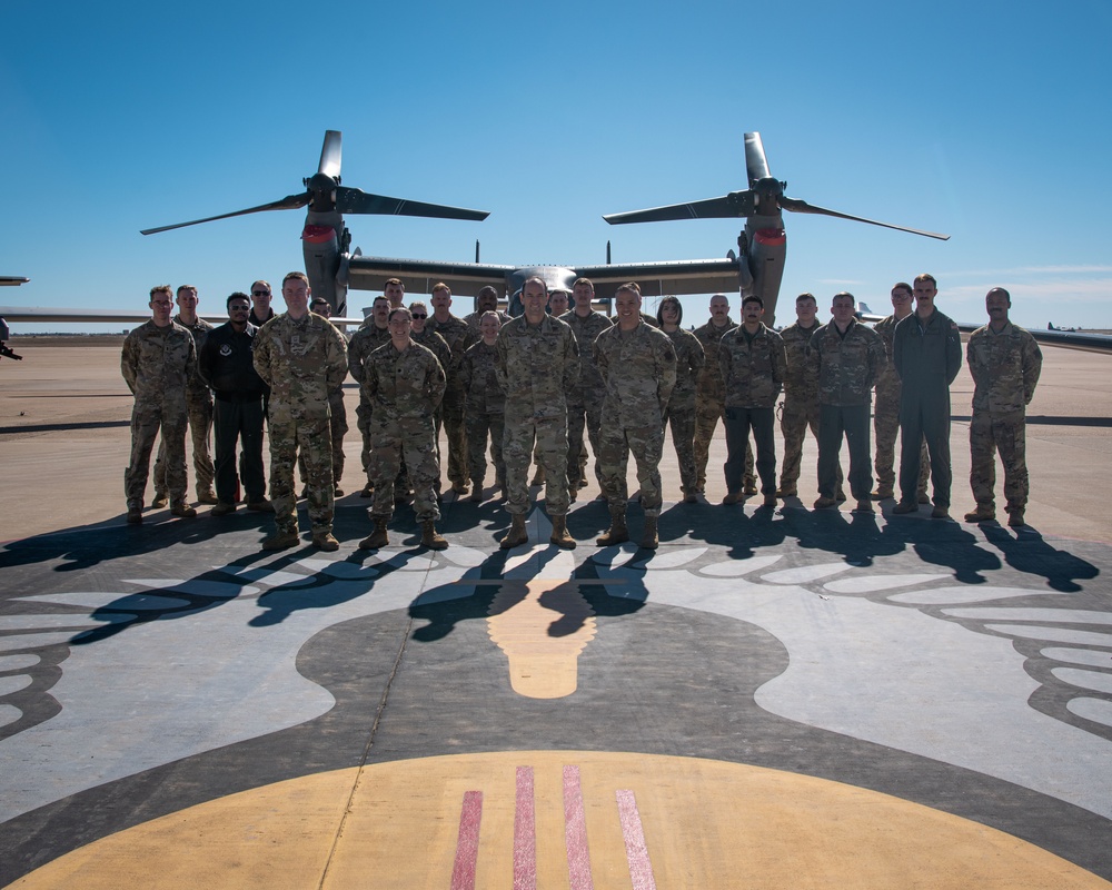 Lt. Gen. Kevin Kennedy visits 43rd IS, Cannon Air Force Base