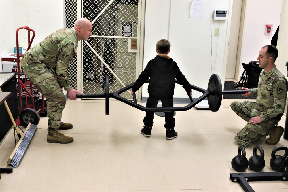 ‘Hero’ interview: 6-year-old confers with Fort McCoy Garrison commander for social studies project