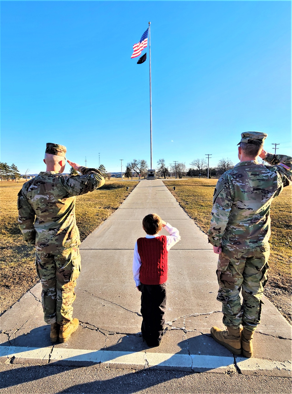 ‘Hero’ interview: 6-year-old confers with Fort McCoy Garrison commander for social studies project