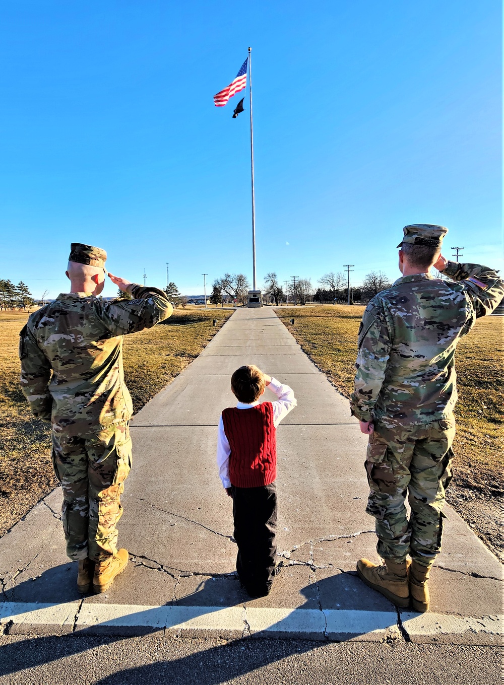 ‘Hero’ interview: 6-year-old confers with Fort McCoy Garrison commander for social studies project