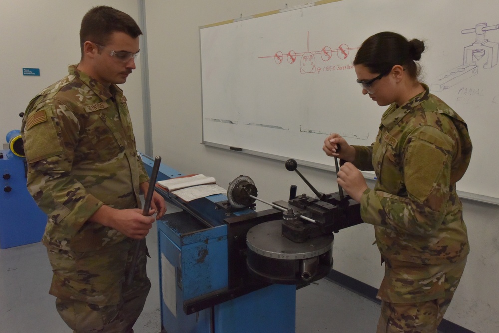 Aircraft Structural Maintenance Course