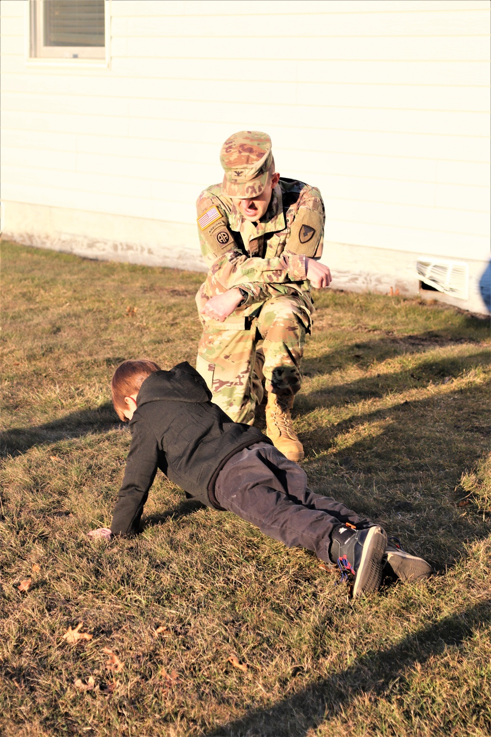 ‘Hero’ interview: 6-year-old confers with Fort McCoy Garrison commander for social studies project