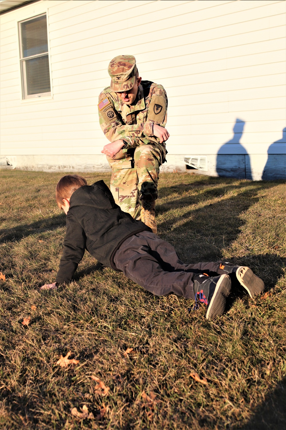 ‘Hero’ interview: 6-year-old confers with Fort McCoy Garrison commander for social studies project