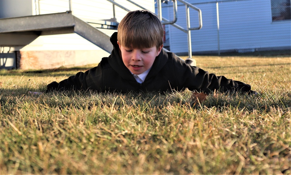 ‘Hero’ interview: 6-year-old confers with Fort McCoy Garrison commander for social studies project