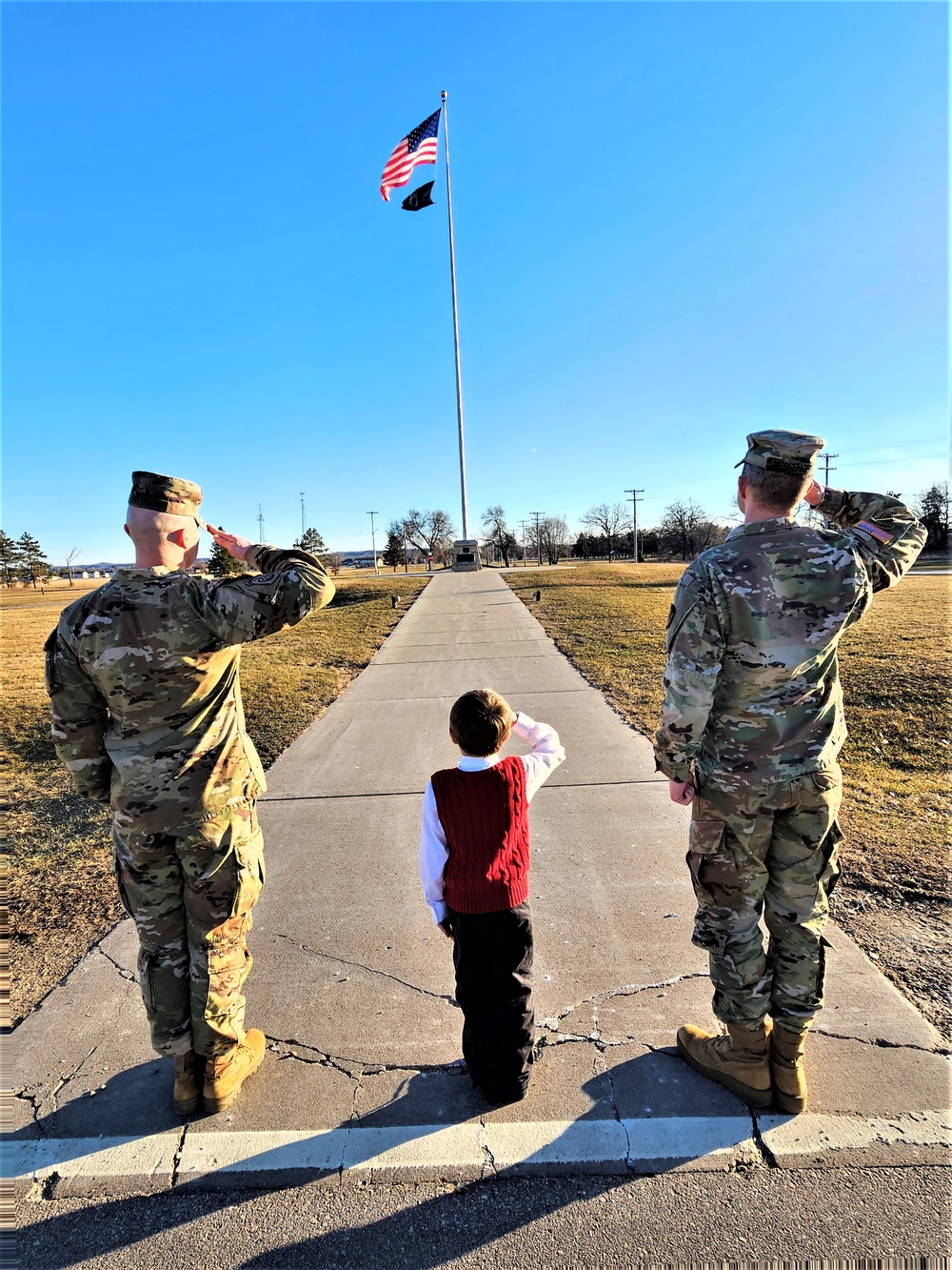 ‘Hero’ interview: 6-year-old confers with Fort McCoy Garrison commander for social studies project