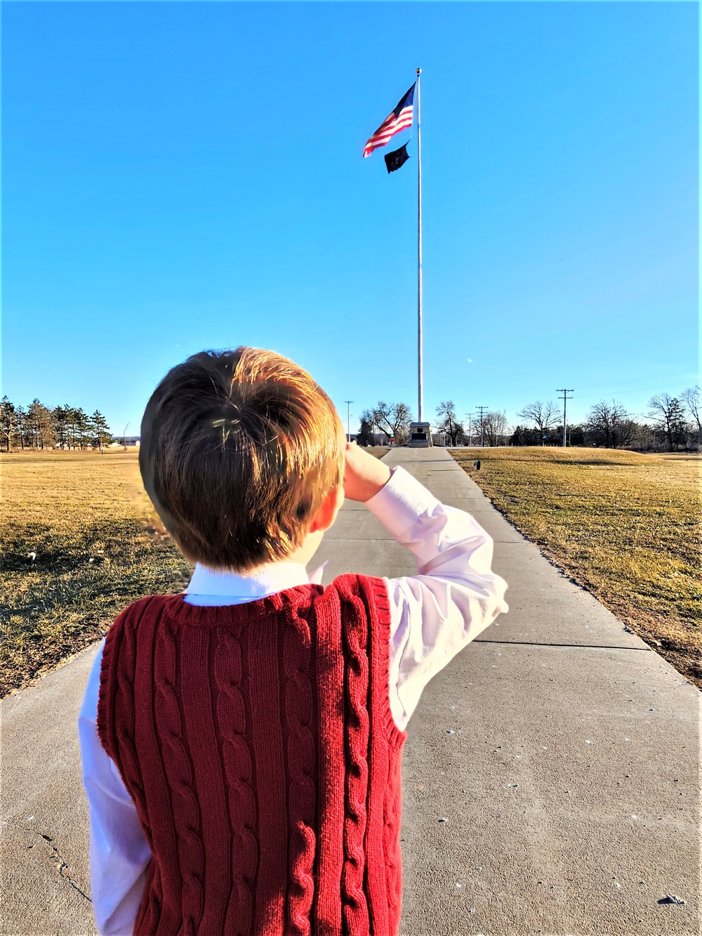 ‘Hero’ interview: 6-year-old confers with Fort McCoy Garrison commander for social studies project