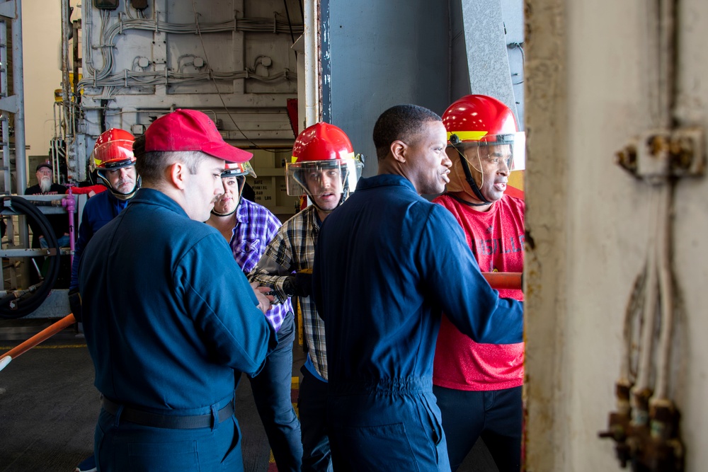 CVN 70 Tiger Cruise