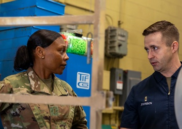 Senior Warrant Officer Advisor to the Chief of Staff of the Army visits Fort Riley