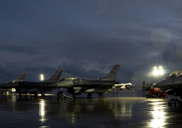 USAF and USN engage ACE at Antonio B. Won Pat International Airport for CN24