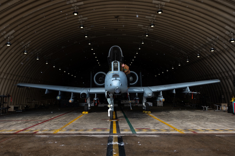 25th FGS APG keeps A-10s ready to “Fight Tonight”