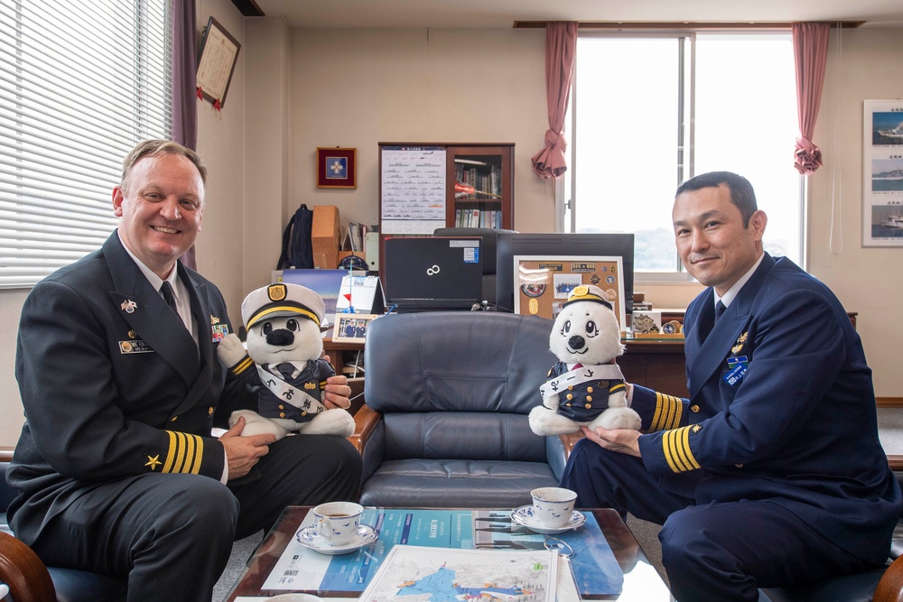 CFAS Visits Chief of Sasebo Coast Guard Office