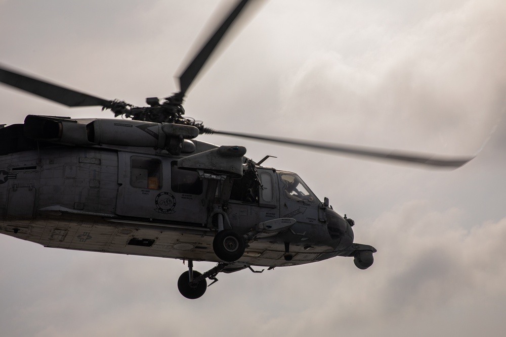 USS Laboon Conducts Flight Operations in the Red Sea