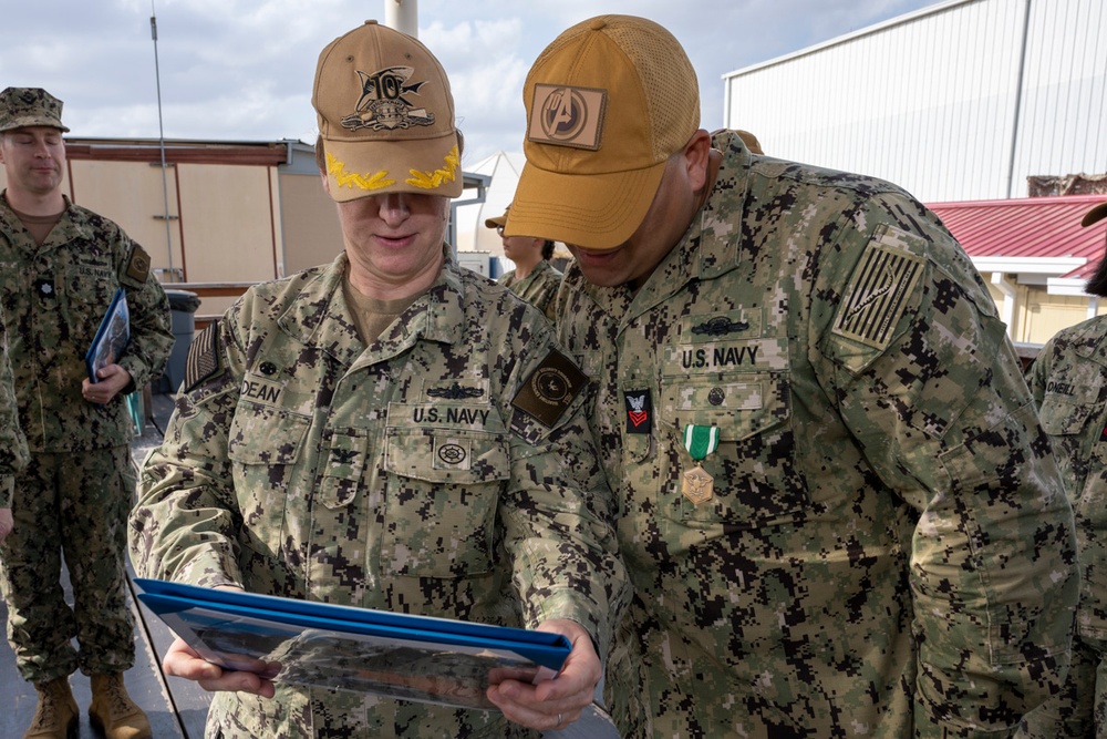 MSRON 10 Commander Visits Sailors at Camp Lemonnier