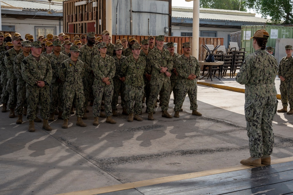 MSRON 10 Commander Visits Sailors at Camp Lemonnier