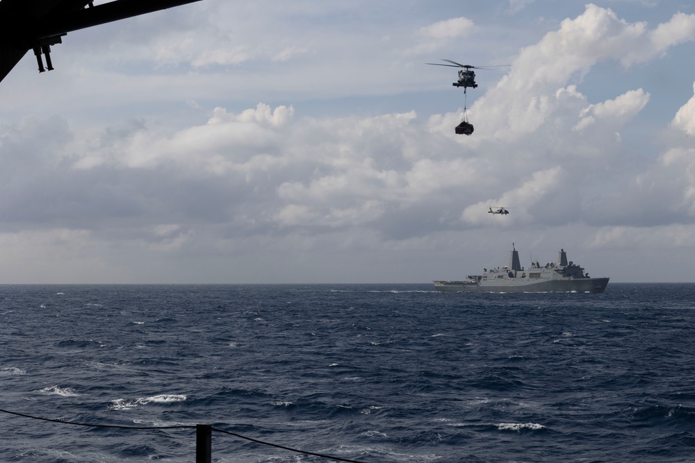 USS Bataan Conducts VERTREP with USNS William McLean