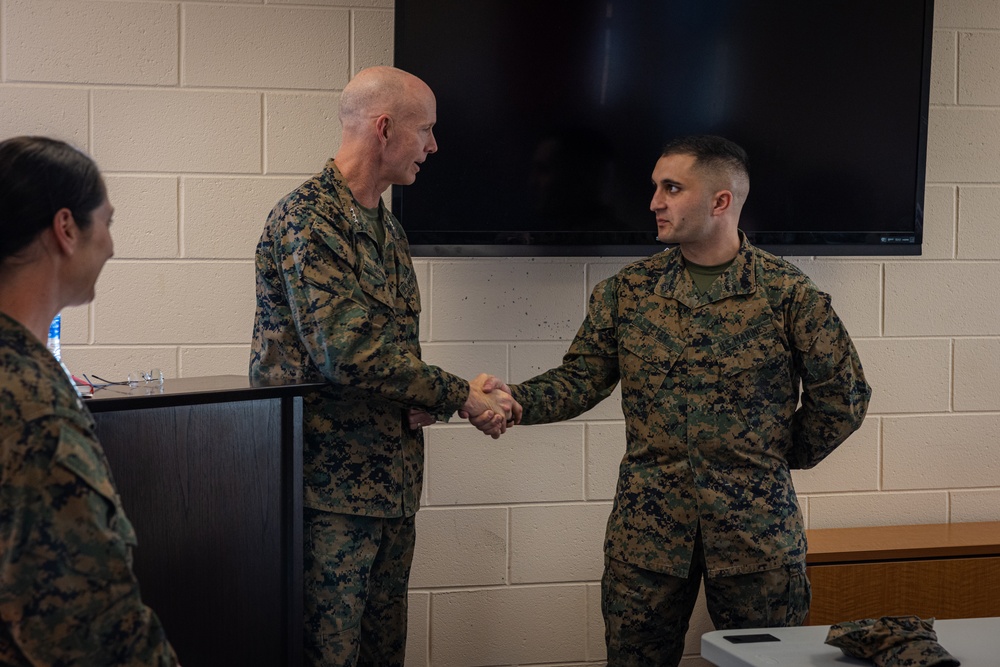 U.S. Marine Corps Lt. Gen. James Glynn visits Wounded Warrior Battalion East