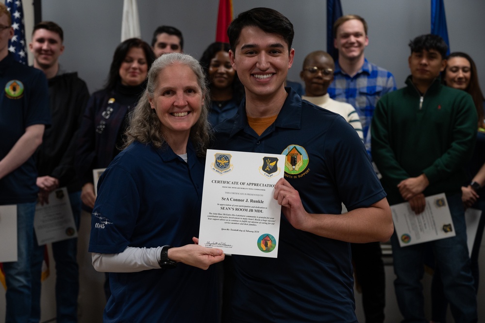 305th AMW hosts Sean's Room volunteer appreciation dinner