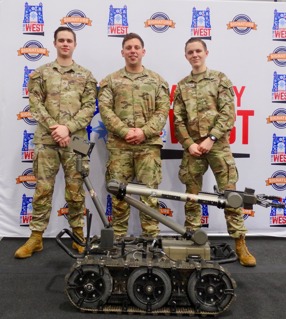 EOD technicians support US Army recruiting at robotics competition in West Virginia