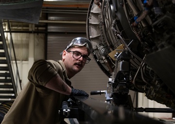 Engine Trainer Assembly