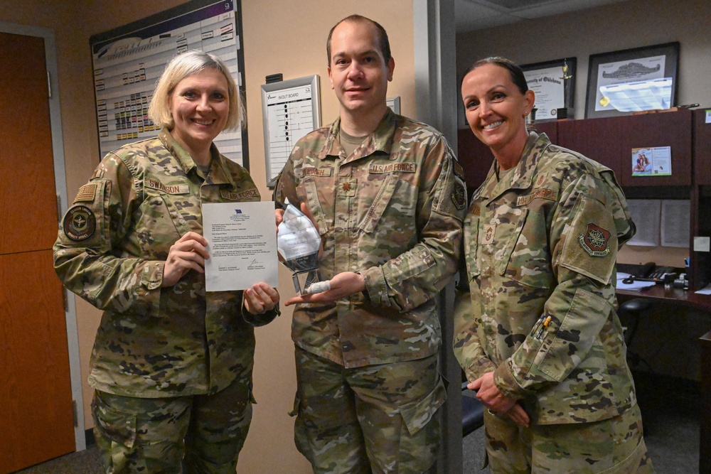 AMC Command Surgeon explores 19 MDG’s mission during TLR visit