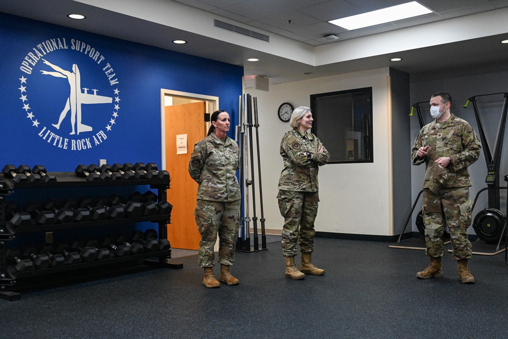 AMC Command Surgeon explores 19 MDG’s mission during TLR visit