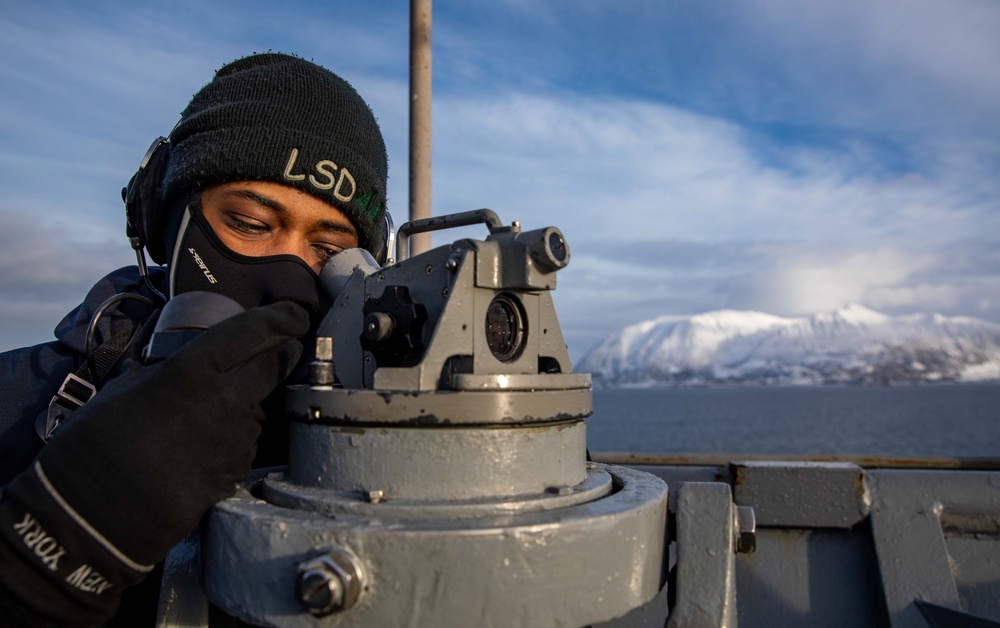 USS Gunston Hall Arrives in Harstad, Norway, in Support of Steadfast Defender 24