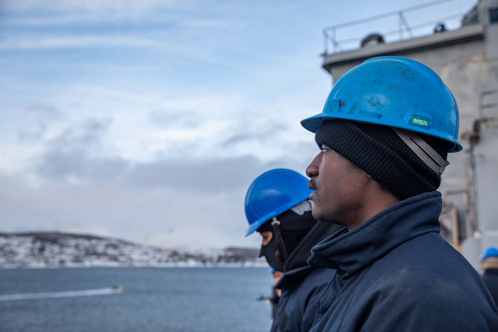 USS Gunston Hall Arrives in Harstad, Norway, in Support of Steadfast Defender 24