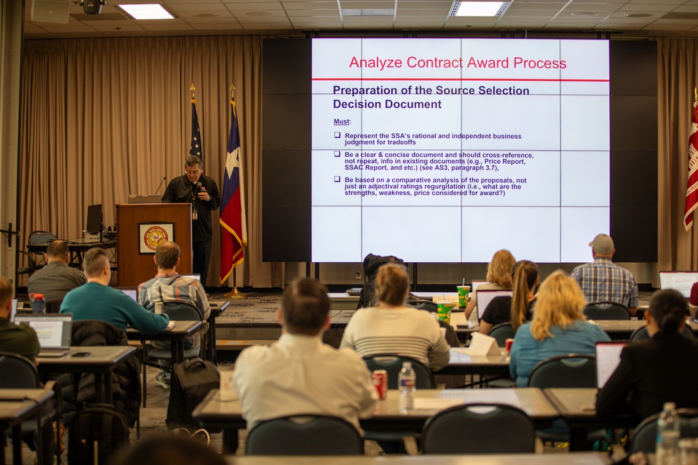 USACE's ERDC and SWG Team Up To Provide Important Federal Acquisitions Training To Joint Audience