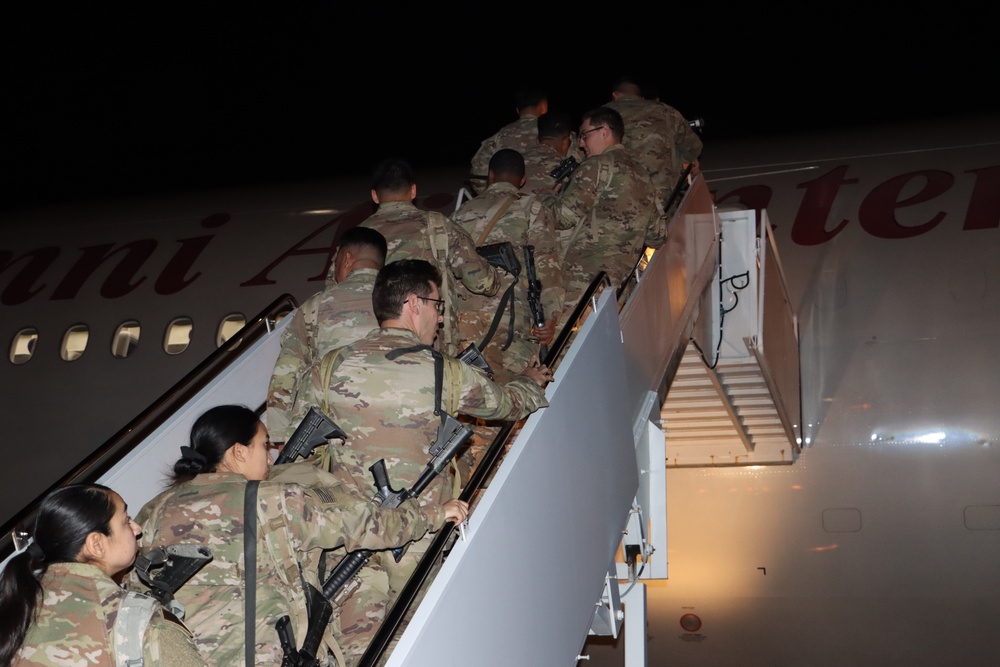 3d Cavalry Regiment Troopers leave for Korea