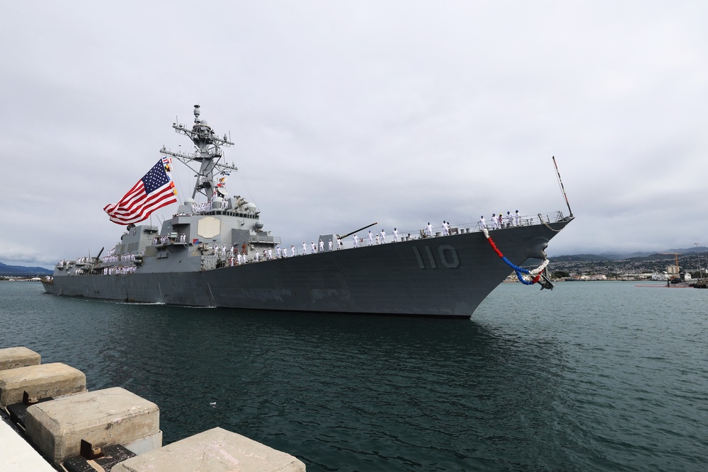 USS William P. Lawrence Returns to Hawaii