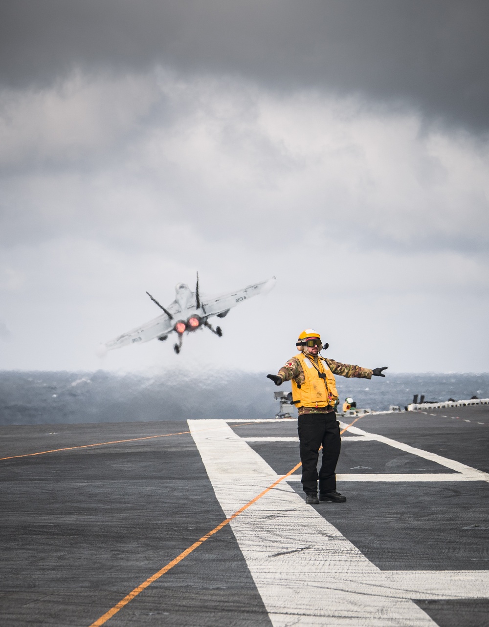 Air Traffic Control Operations aboard George Washington