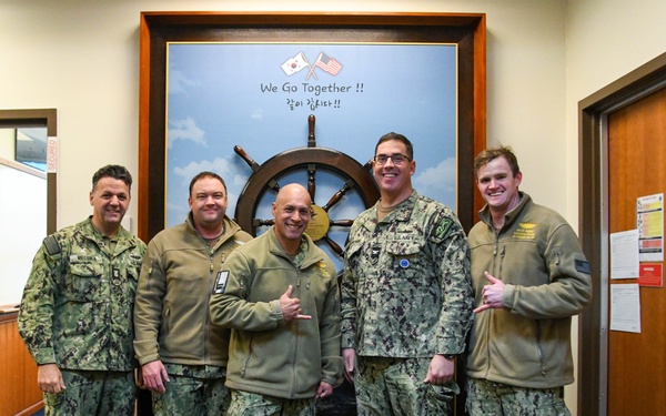 USS Missouri port visit