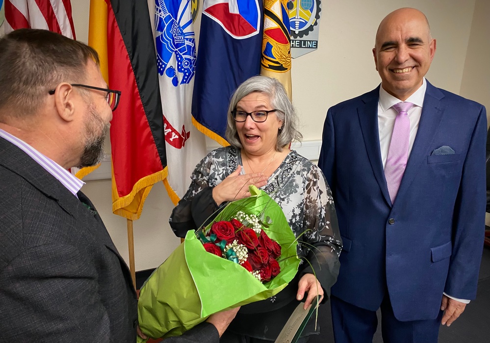 Chief of Army Oil Analysis Program Laboratory Europe retires with 29 years of service