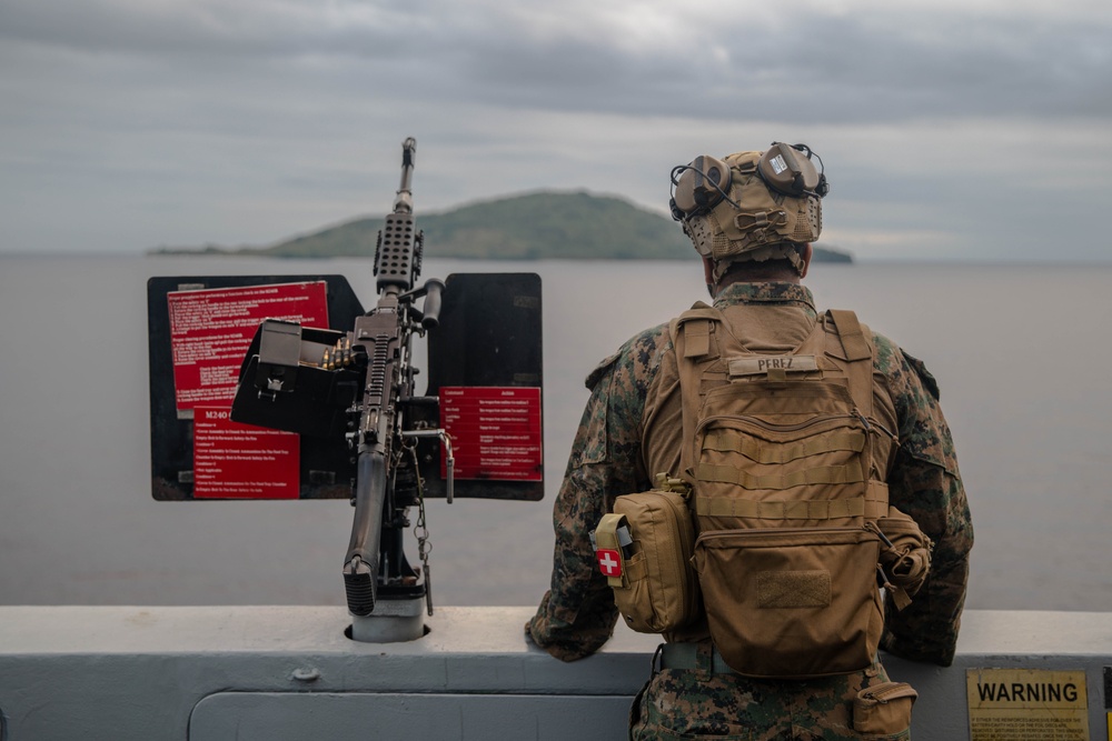 15th MEU, USS Somerset Transit Basilan Strait
