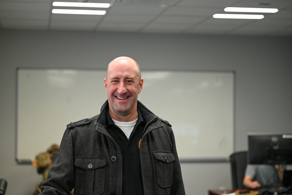 10th AAMDC Command Sgt. Maj. Rowley visits the 11th Missile Defense Battery